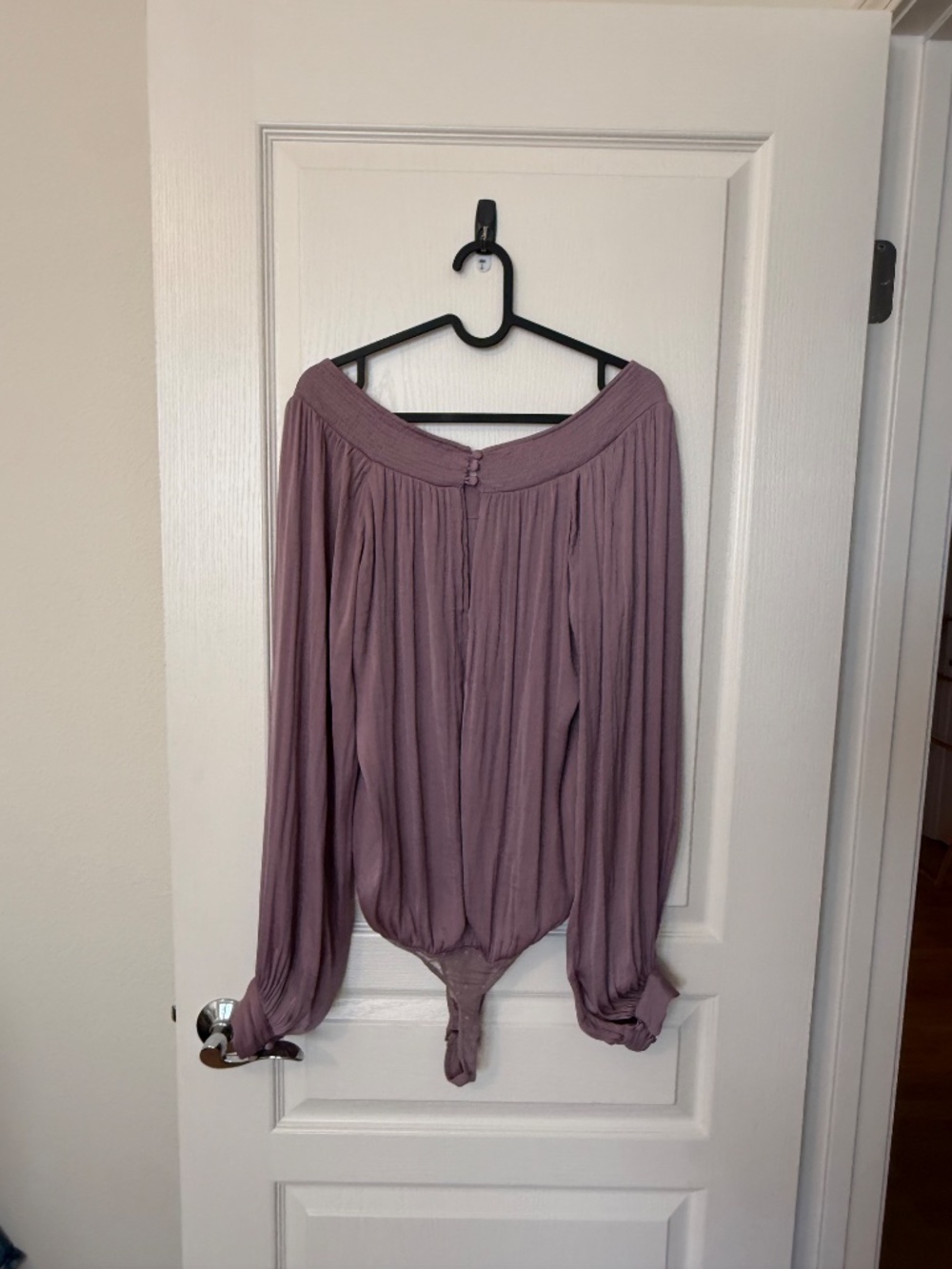 Intimately Free People Off-Shoulder Blouson Bodysuit Mauve Long Sleeve Smocked M - Picture 3 of 9